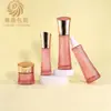 En stock: Juego de botellas pequeñas con forma de cintura de 40-120 ml, botellas de vidrio para sérum de 100 ml, frascos para crema de 30 g y 50 g para productos de cuidado de la piel