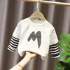 G2415# otoño para niñas falso dos nuevo estilo extranjero camiseta de algodón de manga larga para niños camiseta casual para niños primavera y otoño
