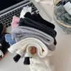 Calcetines Suaves y Acogedores de Lana para Mujer, Otoño e Invierno Espesos Cálidos Calcetines de Media Pantorrilla con Lazo Bloque de Color, Calcetines Arrugados con Etiqueta de Tela Blanca Estilo Japonés
