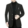 Traje de Chenilla para Hombre Otoño/Invierno 2026 Casual de Negocios Cálido con Forro de Polar Cuadros Bordados Chaqueta de Traje para Hombre de Mediana Edad