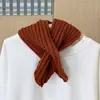 Bufanda acanalada de color liso cruzada para niños, calentador de cuello decorativo versátil para niños y niñas, bufanda cálida de otoño e invierno para bebé