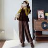 Ropa de Maternidad Otoño e Invierno Nueva Camiseta con Chaleco + Pantalones de Pana con Botón de Nariz de Cerdo y Cordón Pierna Ancha Conjunto de Tres Piezas