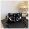 Bolso de axila, bolso plisado para mujer, verano 2023, nueva moda, cadena de perlas, textura portátil, bandolera pequeña cuadrada