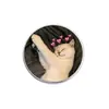 Broche de gato de desenho animado bocejando preguiçosamente, acessório de distintivo de metal emoji de coração rosa de cura