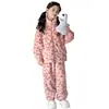 Pijama de coral fleece para niñas se puede usar afuera, nuevo conjunto de franela para niños de otoño e invierno, ropa de casa gruesa con forro polar para niñas