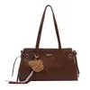 2025 Nova Bolsa Tote de Couro com Cera a Óleo Design Nicho Retrô Versátil Grande Capacidade Bolsa de Ombro/Axila para o Dia a Dia para Mulheres