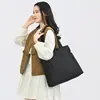 Bolsa Tote de Nylon Resistente à Água para Mulheres - Grande Capacidade Cor Caramelo, Bolsa de Ombro Casual para Trabalho Viagem Compras com Detalhes de Cordão Ajustável