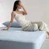 Colchón de seda helada para aire acondicionado, enfriamiento, 85% nailon 15% spandex, Clase A, estilo sábana ajustable, alfombrilla suave de enfriamiento, juego lavable de tres piezas