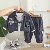 2026 Nueva Moda Otoñal para Niños Ropa Elegante de Primavera y Otoño para Niños Chaqueta de Mezclilla Degradada Conjunto de Tres Piezas de Manga Larga Moderno