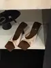 Primeiro Encontro Jifa Retro Francês Camurça Bico Quadrado Salto Agulha Sandálias de Encaixe Abertas no Dedo Verão Peça de Sobreposição Sandálias Versáteis de Salto Alto