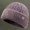 Invierno Nuevo Estilo Sombrero de Lana para Mujer Sombrero para Personas de Mediana Edad y Mayores Cálido Plus Terciopelo Engrosado Sombrero de Punto Estilo Mamá Impermeable de Algodón