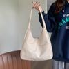 Bolsa Grande Capacidade Feminina 2025 Outono e Inverno Nova Moda Simples para o Dia a Dia Bolsa de Ombro de Braço Bolsa Tote para Alunos