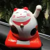 2018 Gato da Sorte Solar Boneca Enfeites de Carro Desenho Animado Acenando Gato de Bênção Decoração de Carro Primeira Geração de Cabelo