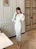 Vestido de tricô para o ano todo feminino primavera e outono novo estilo justo saia longa acinturada saia de temperamento feminino outono e inverno rosa
