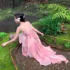 Vestido Longo Rosa de Verão para Férias na Beira-Mar com Detalhe de Rosa Tridimensional Vestido de Praia