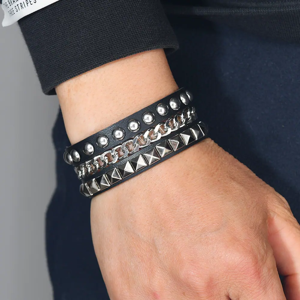 11 (5)