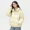 Chaqueta con Capucha de Algodón Jack Chuan Yang Estilo Retro Americano Bloques de Color Bordado de Conchas Ropa de Abrigo para Hombres y Mujeres Invierno Engrosada Calidez Abrigo Tipo Pan