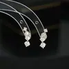 Novos Brincos Personalizados com Zircônia Micro-Incustada para Mulheres 2026, Brincos Geométricos Simples de Design de Nicho, Brincos Versáteis