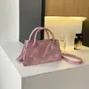 Bolso texturizado elegante y sencillo, nuevo bolso de hombro y bandolera de moda 2026, bolso pequeño cuadrado vintage, bolso popular para mujer este año