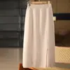 Saia midi 100% lã com fenda lateral para mulheres, cintura alta, corte reto, macia e lisa, cor sólida, estilo coreano, de tricô, modeladora, adequada para o trabalho