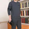 Conjuntos Esportivos de Outono e Inverno para Homens, Conjunto Casual de Duas Peças em Algodão com Fleece, Estilo Masculino 2024, Conjunto de Gola Redonda para Meia-Idade