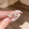 Collar y Pendientes con Colgante de Flor de Circonita Estilo Palacio Retro, Cadena para Clavícula de Lujo Ligero de Gama Alta, Set de Joyería de Moda para Mujer
