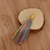 Adorno de borla con hilo dorado de 8 cm, material de poliéster, accesorios para prendas de vestir, accesorios de borla colgante hechos a mano para DIY, compra al por mayor para mejor precio