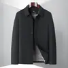 Chaqueta con cuello de marca para hombres de mediana edad y mayores, estilo de negocios para primavera y otoño, abrigo de cuadros oscuros nítido con botones para hombres de mediana edad y mayores