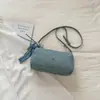 Bolso pequeño liso muy elegante, nuevo modelo principios de otoño 2026, bolso de hombro bajo de axila único y moderno, bolso tipo almohada de moda