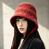 Novo Chapéu de Tricô Estilo Coreano Feminino Outono Inverno Quente Proteção para Orelhas Faixa para Amarrar Chapéu de Lã Afina o Rosto Moda Versátil Turbante Chapéu