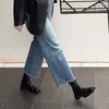 Botines versátiles de tacón grueso de cuero suave para mujer, botas de ajuste ceñido, nuevo estilo coreano 2026, botas de moda negras retro de punta cuadrada para estilizar