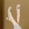 Sandálias de Tela com Laço Estilo Fada Francesa para Mulheres, Novo Modelo de Verão 2026, Sapatos de Salto Médio com Tira Única e Costas Abertas