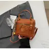 Bolso de Mano con Textura Retro Transfronterizo de Cuero Suave para Mujer 2025 Nueva Moda Bolso de Hombro Versátil Bolso Cruzado Casual