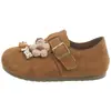 Estilo Lindo Birkenstocks de Gamuza para Mujer 2026 Otoño Nueva Llegada Velcro Slip-on Decoración de Flor Mocasines Casuales