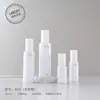 Nova embalagem spray quadrado de 30ml da Rongben, frasco de loção branco de 50g, material PET, 100g, 150g para embalagem de skincare