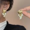 Aretes Irregulares de Borla con Cuentas de Perlas Doradas Aretes Elegantes para Mujer Aretes Nicho para Viajeras Nuevo 2025 Explosiones
