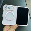 Adequado para iPhone Duo, apresentando um suporte magnético dobrável com sensação de pele e uma capa 2 em 1 para telefone; Capa de telefone Apple 18 DUO com sensação de pele