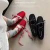 Zapatos de ballet bajos de encaje suave estilo hada con cordones y punta cuadrada, nuevos zapatos planos primavera y otoño 2026, tallas grandes 34-42