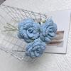 Flor de estambre tejida a mano producto terminado con pétalos puntiagudos hacia afuera, flor de rosa tejida, regalo para cumpleaños y Navidad, flor realista de ganchillo
