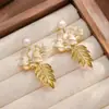 Pendientes de Flor de Esmalte Pintado Nala con un Diseño Único, Pendientes de Borla, Perlas de Tachuela, Pendientes de Nuevo Estilo Chino