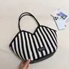 Bolso Grande de Lona Rayada para Mujer 2026 Nueva Moda Color-Blocking Bolso de Hombro Tote Bolso de Hombro Tendencia Primavera y Verano para Viajar