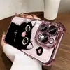 Funda de Teléfono Linda de Gato Negro con Corazón para iPhone17 Linda Funda de Teléfono Apple 16 Esquinas Cuatro Protección contra Caídas Transparente Galvanizada Suave