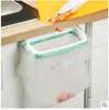 Estante de basura colgante almacenamiento creativo soporte para puerta de cocina parte trasera de gabinete estante de basura multifuncional en stock