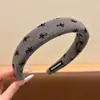 Diadema Coreana de Ala Ancha y Corona Alta para Mujer 2026 Estilo Nuevo No Aprieta la Cabeza Diadema Uso Diario Exterior Hace que la Cara se Vea Más Pequeña Pinza para el Cabello Accesorio para el Cabello