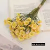 Bucquet de Manzanilla Estilo Ins de Gama Alta Flores Artificiales de Margarita Pequeña Adornos Decoración de Mesa para Sala de Estar Hogar Flores