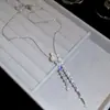 Collar de Perlas con Borla de Diamantes Cool Francés Moda Retro Sensación de Socialité Cadena para Clavícula Lujo Ligero Sensación de Alta Gama Collar