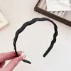 Diadema Japonesa y Coreana Simple de Gama Alta con Patrón de Olas Textura Mate Versátil Pintura de Goma Diente Interior Antideslizante Diadema Accesorio para el Cabello para Mujeres