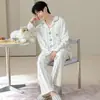Algodão Puro2026 Pijama de Casal Novo Desenho Animado Primavera e Outono, Manga Longa e Calça, Corte Solto, Gola Reversível, Pode Ser Usado Fora de Casa, Roupa de Casa