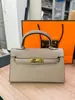 Bolsa Kelly de Couro Prata de Alta Qualidade com Estampa de Palmeira 2026 Nova Moda Feminina Segunda Geração Mini Bolsa de Mão Bolsa de Ombro Transversal