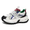 Zapatillas de papá de suela gruesa con bloques de color de moda para hombre, nuevos modelos de primavera y otoño, malla transpirable, antideslizantes, adecuadas para el trabajo, el uso casual y el deporte